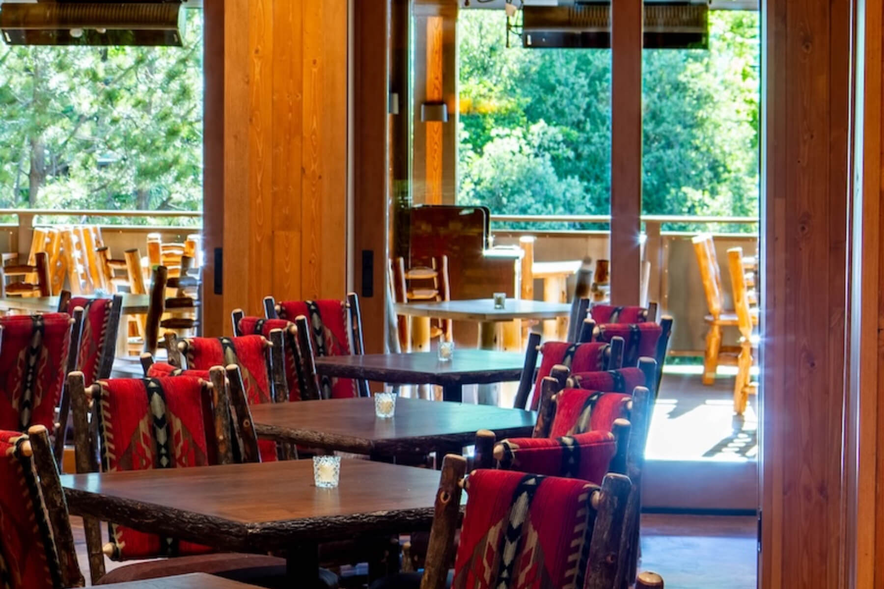 MLL_Photography_Cafe_View_06