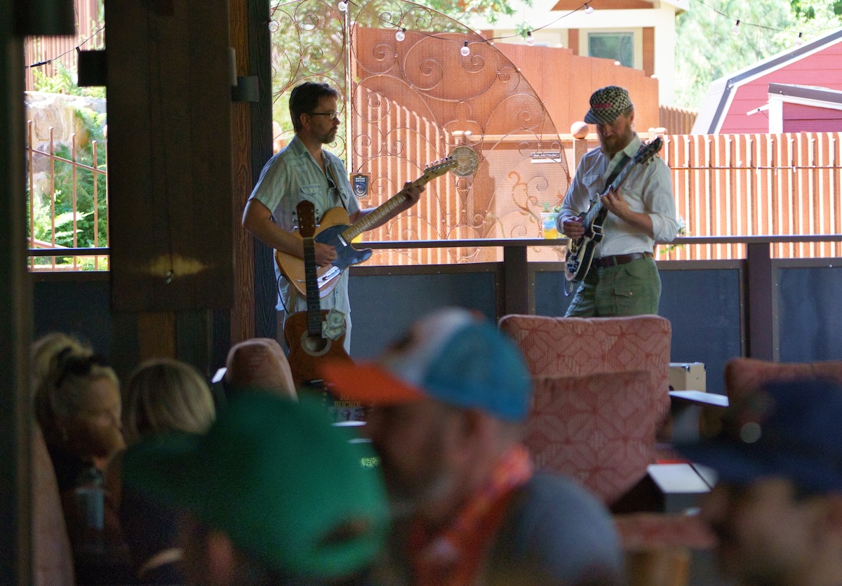 3 Music on the Mountain 2