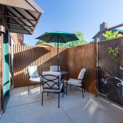 Mt. Lemmon Lodge_Sara Lemmon Suite (room 308)_Deck_Spatial View_01